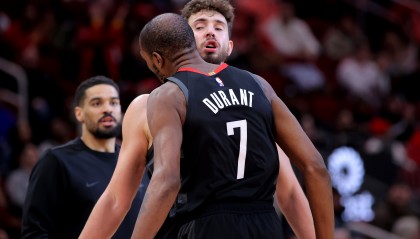 九游入口-KD谈35次助攻：让每个人都参与了进来 才是我们需要打出的篮球