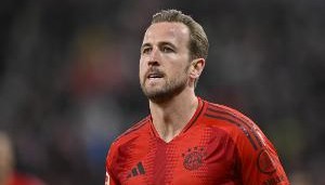 欧冠&amp;德国杯出局！拜仁德甲6分领跑，凯恩能实现生涯首冠目标吗？