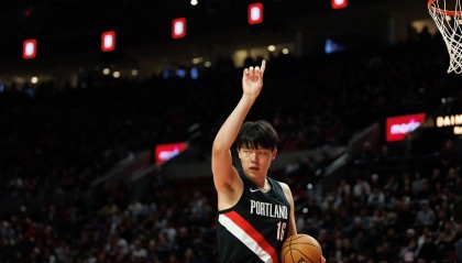 九游-徐静雨：正常轮换不上杨瀚森就是极其危险了 垃圾时间可不好打