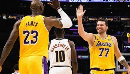 加时险胜掘金，豪取5连胜！077狂轰30+11+13绝杀，小里32+7+6绝平